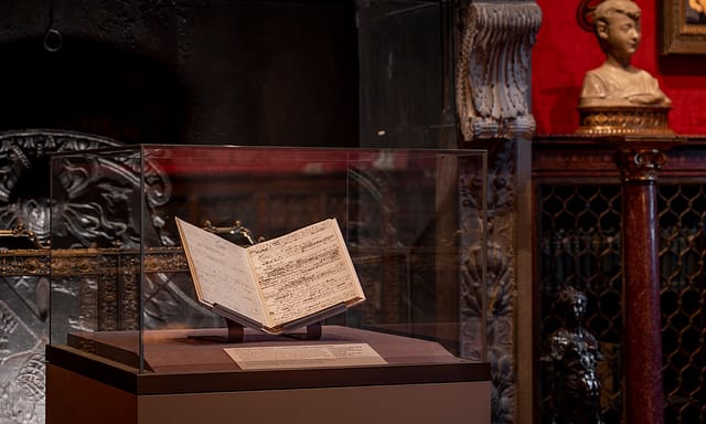 Charles Dickens A Christmas Carol Morgan